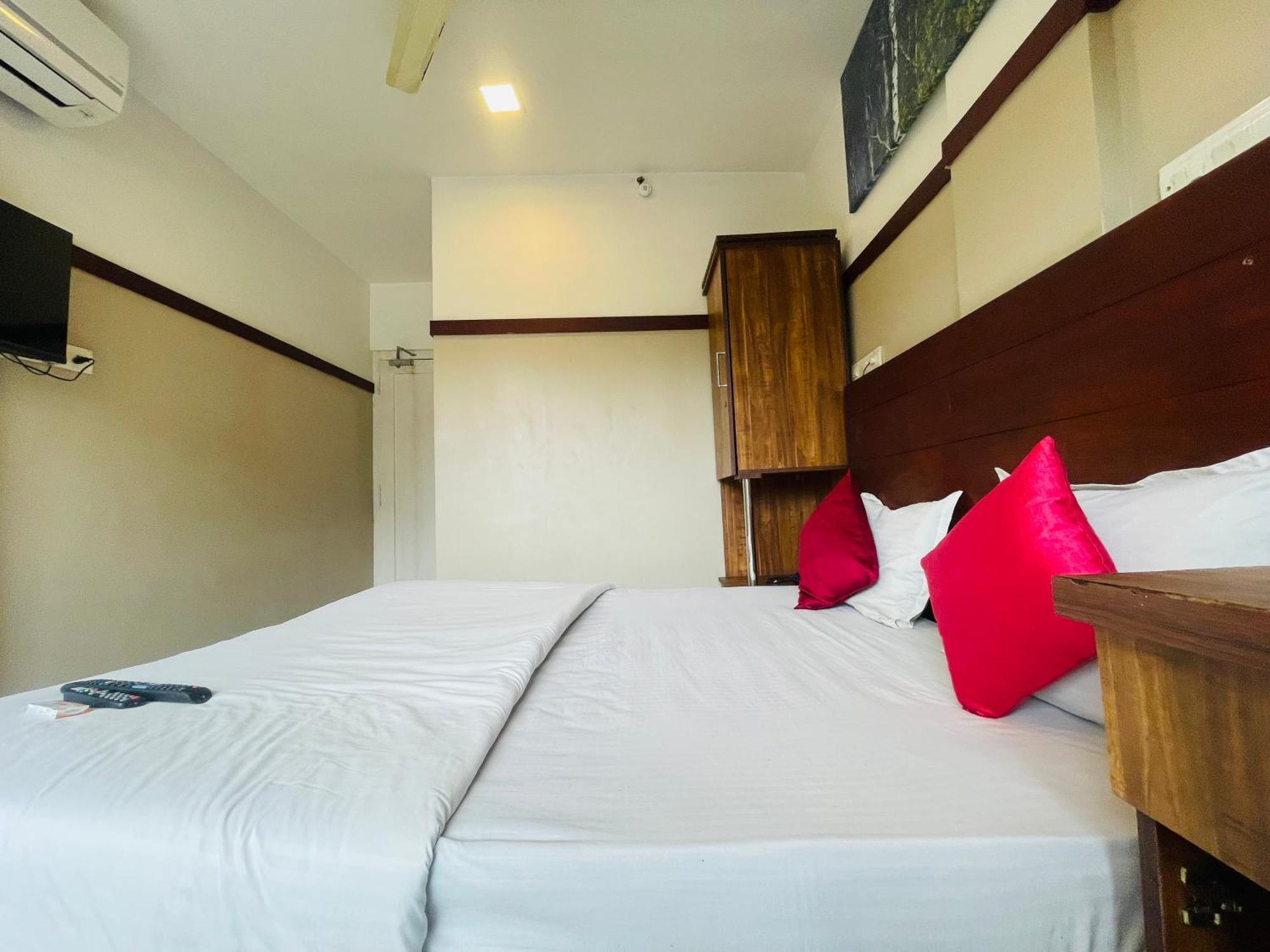 Rio Rooms Mims Calicut Exterior photo